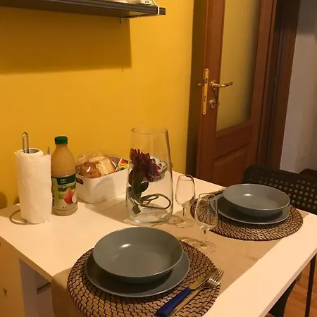 Calefati House Possibilita Self Check In Dopo Le 22 아파트 *